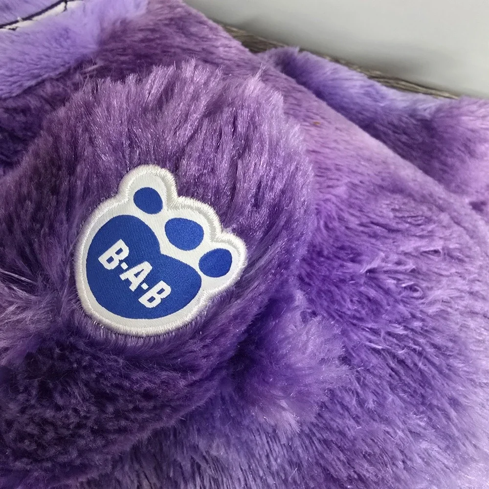 Build-A-Bear excellent pre